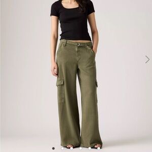 Sanctuary Olive Wide Leg Cargo Pants
